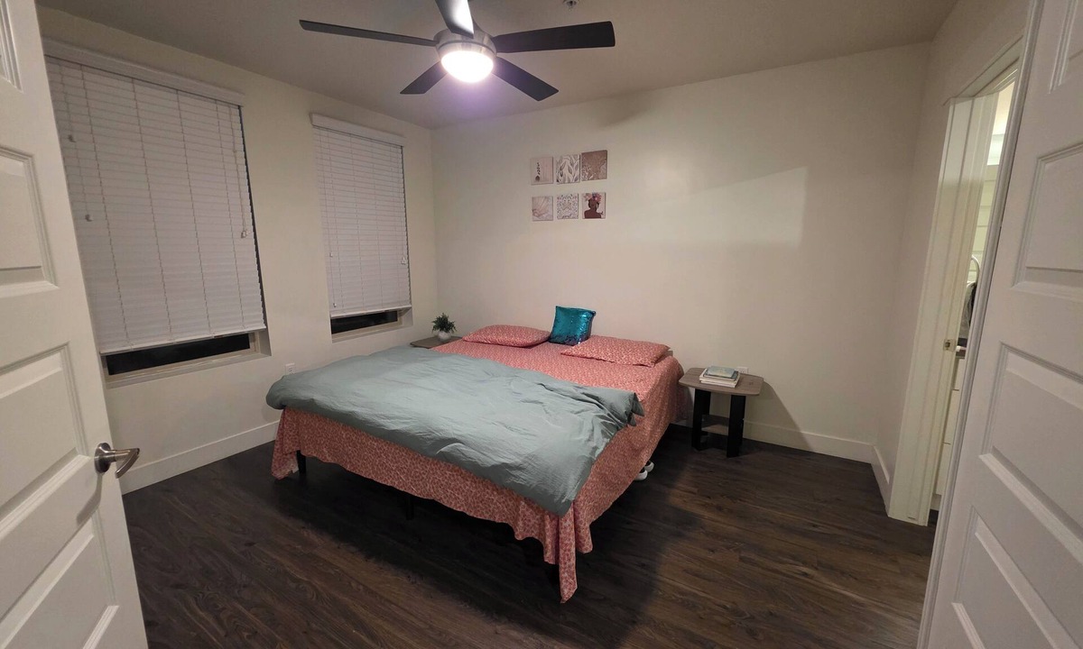 Fairpark Bed & Breakfast | Shared Apartment SLC Downtown