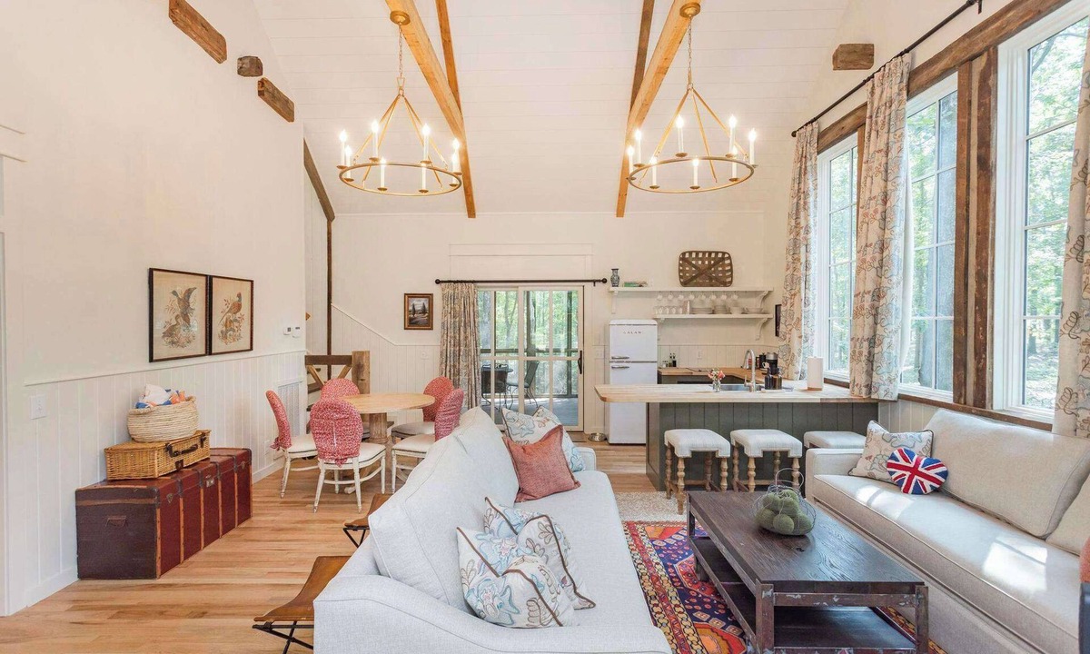 McEwen House | Sharp Shin at Buckhorn Hollow
