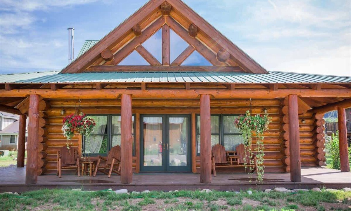 Crested Butte South House | Shavano Cabin -Beautiful Log Cabin in CB South