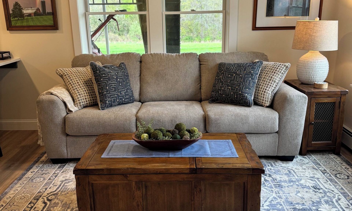 Wallkill Apartment | Shawangunk Getaway - brand new cozy 1-bedroom apartment in charming Wallkill.