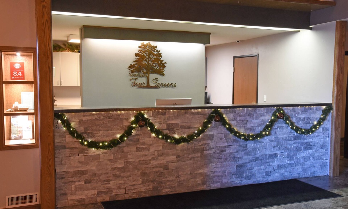 Shawano Resort | Shawano Four Seasons Hotel