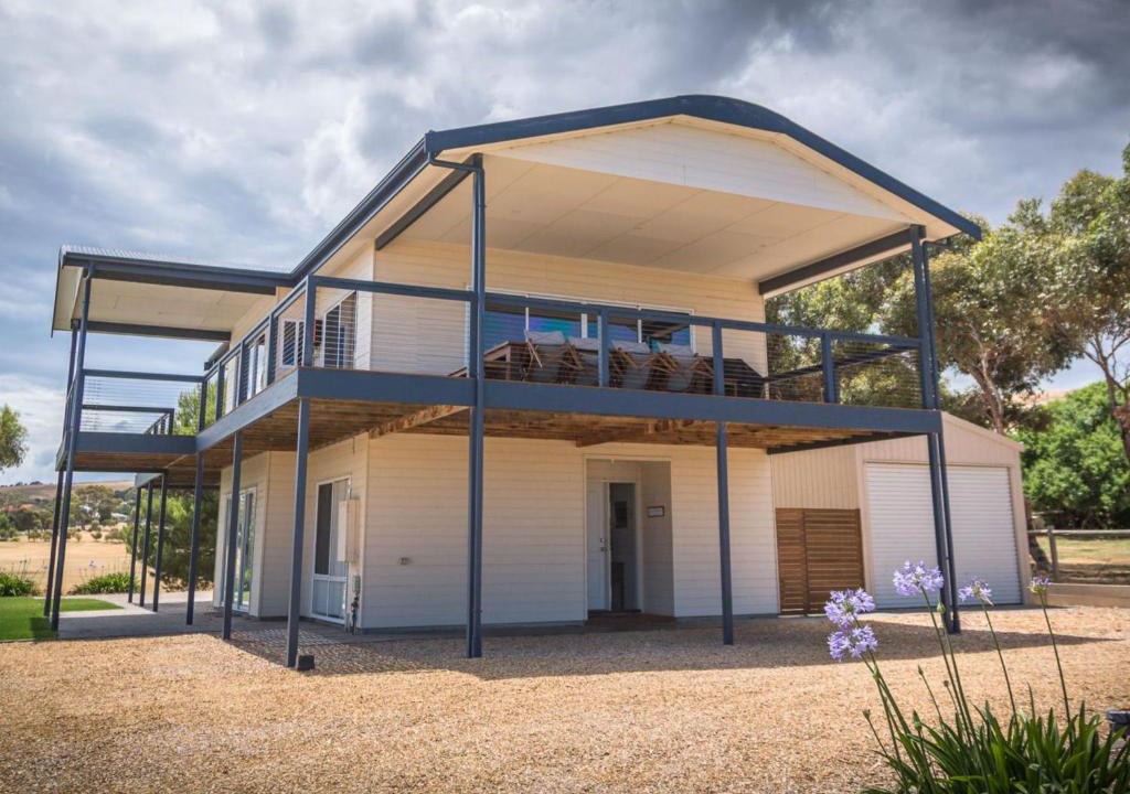 Carrickalinga House | Shearers Rest 5 Davey Road