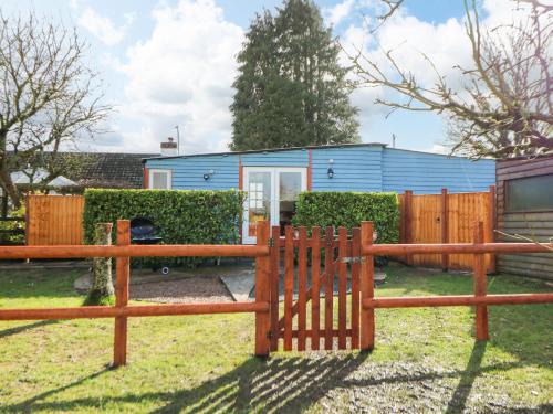 Westbrook Court House | Shed Your Blues