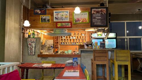 Klojen Hostel | Shelter Hostel Malang