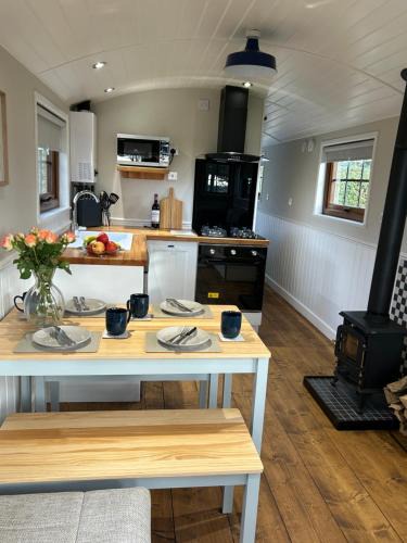 Newark House | Shepherd's Retreat