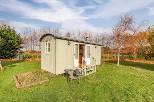 Hickling Ski Chalet | Shepherds Hut by Leap Escapes