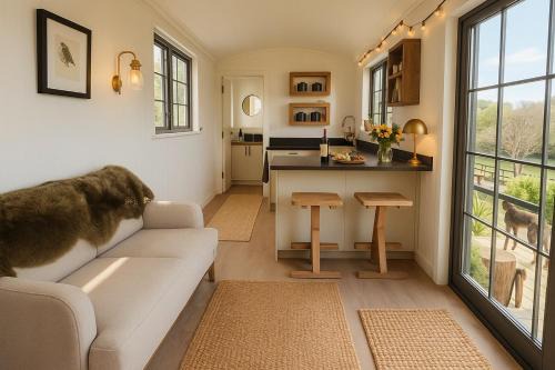 Lake Tarawera House | Shepherds Legacy Hut