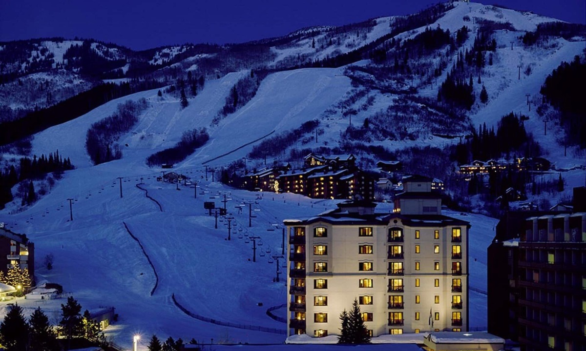 Steamboat Springs Villa | Sheraton 2BR, 2BA - New Years Week! 100% Mountainfront Ski-in & Out! 1,627 sq.ft