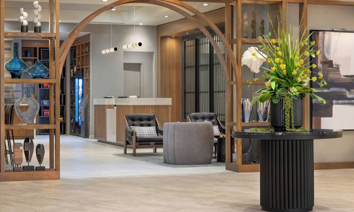 Framingham Hotel | Sheraton Framingham Hotel & Conference Center