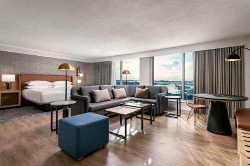 Mississauga Hotel | Sheraton Gateway Hotel in Toronto International Airport