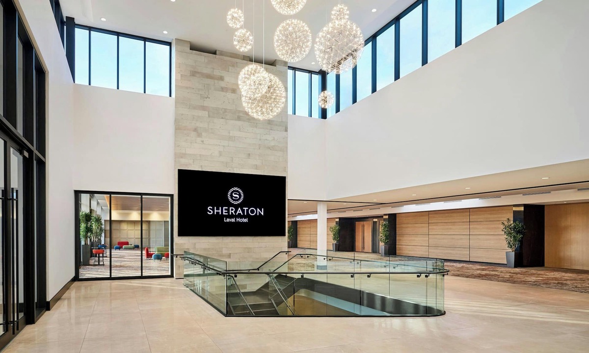 Laval Hotel | Sheraton Laval Hotel