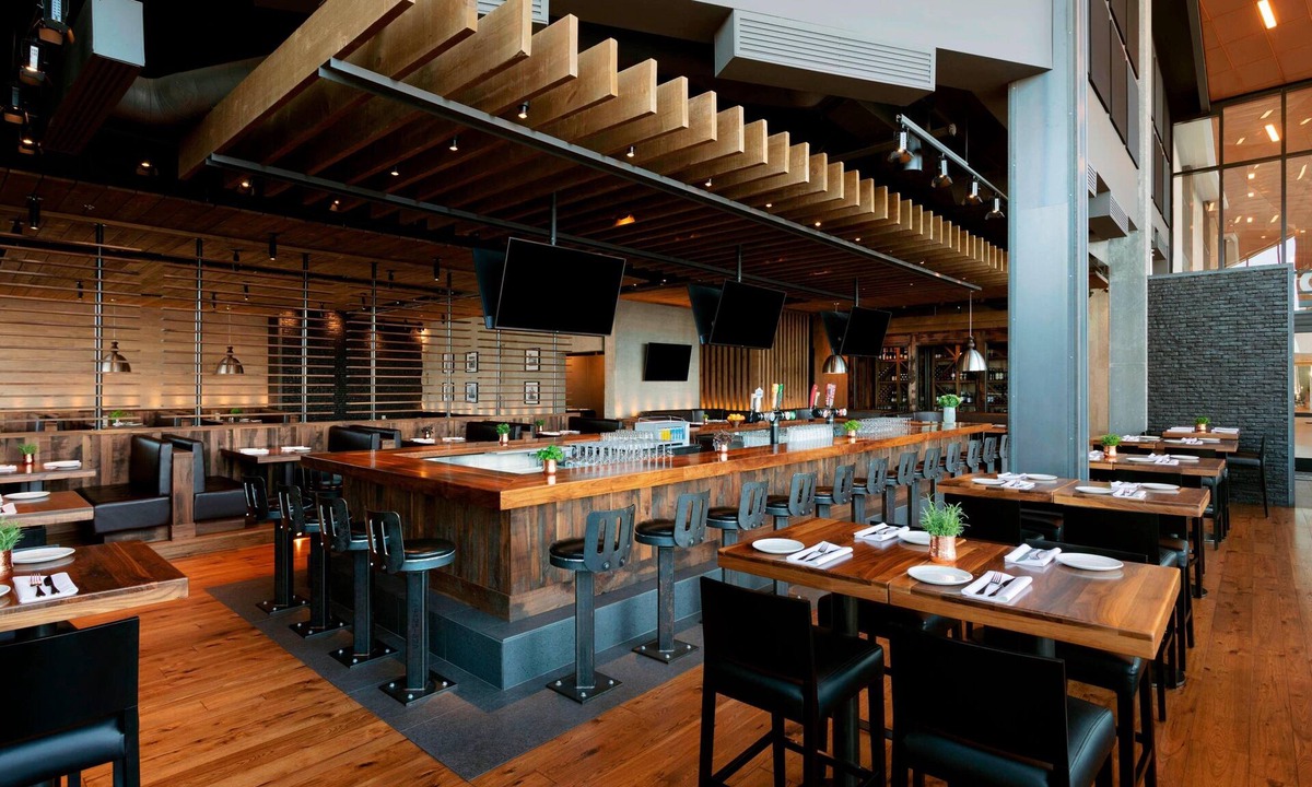 Saint Hyacinthe Hotel | Sheraton Saint-Hyacinthe Hotel