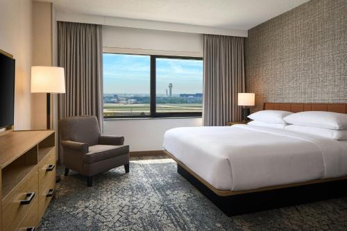 O'Hare Hotel | Sheraton Suites Chicago O'Hare