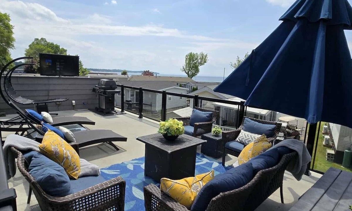 Sherkston Resort | Sherkston Rooftop Retreat