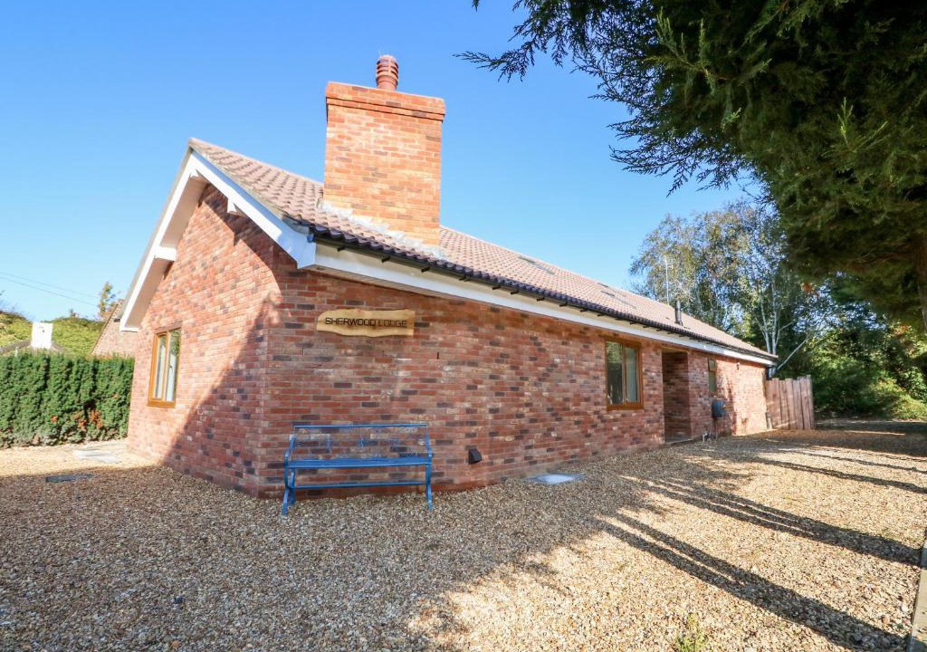 Wisbech House | Sherwood Lodge