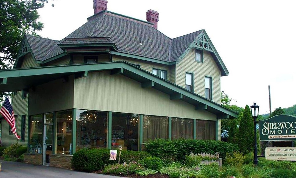 Wellsboro Hotel | Sherwood Motel