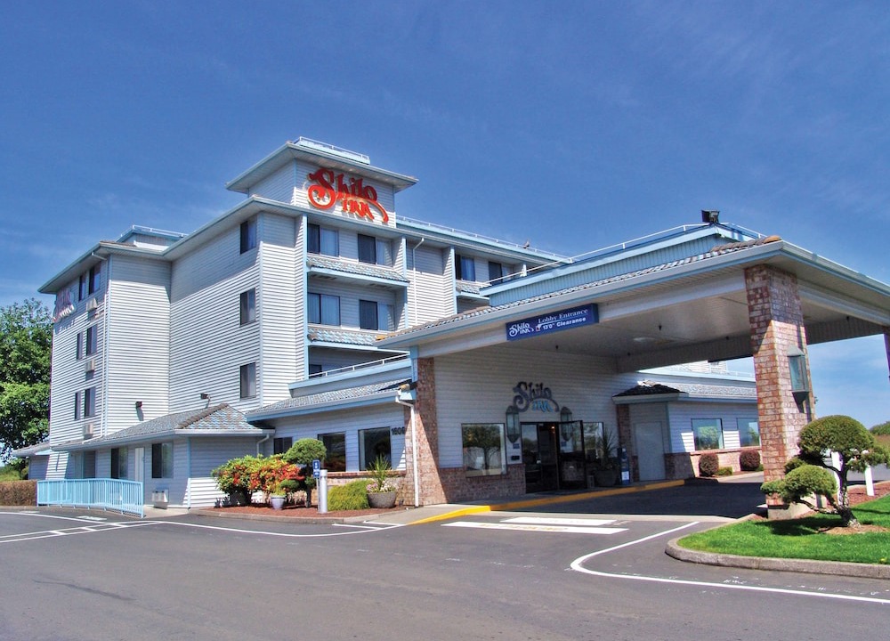 Warrenton Hotel | Shilo Inn Suites Warrenton