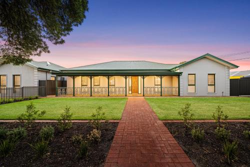 Tanunda Villa | Shining House Villa B