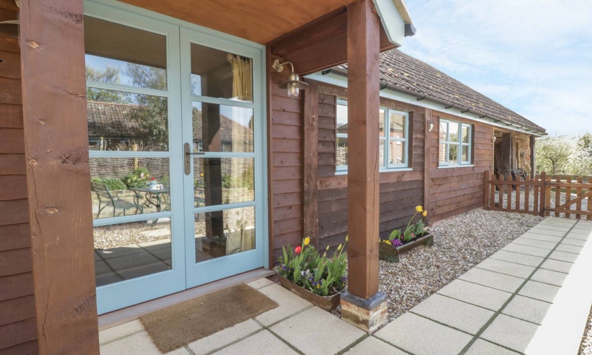 Yeovil Cottage | Shippon Barn