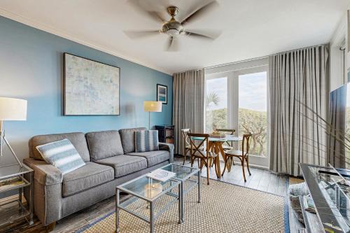 West Beach Village House | Shipwatch 2373