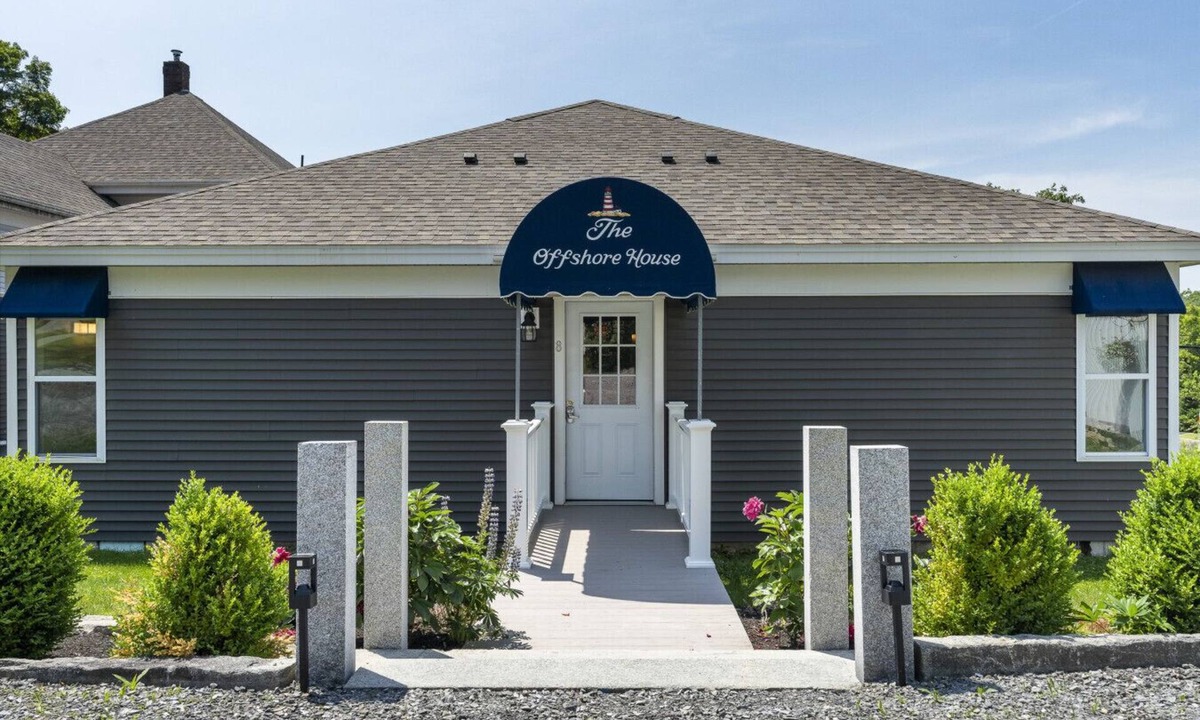 Boothbay Condo | Shipwright @ The Offshore House