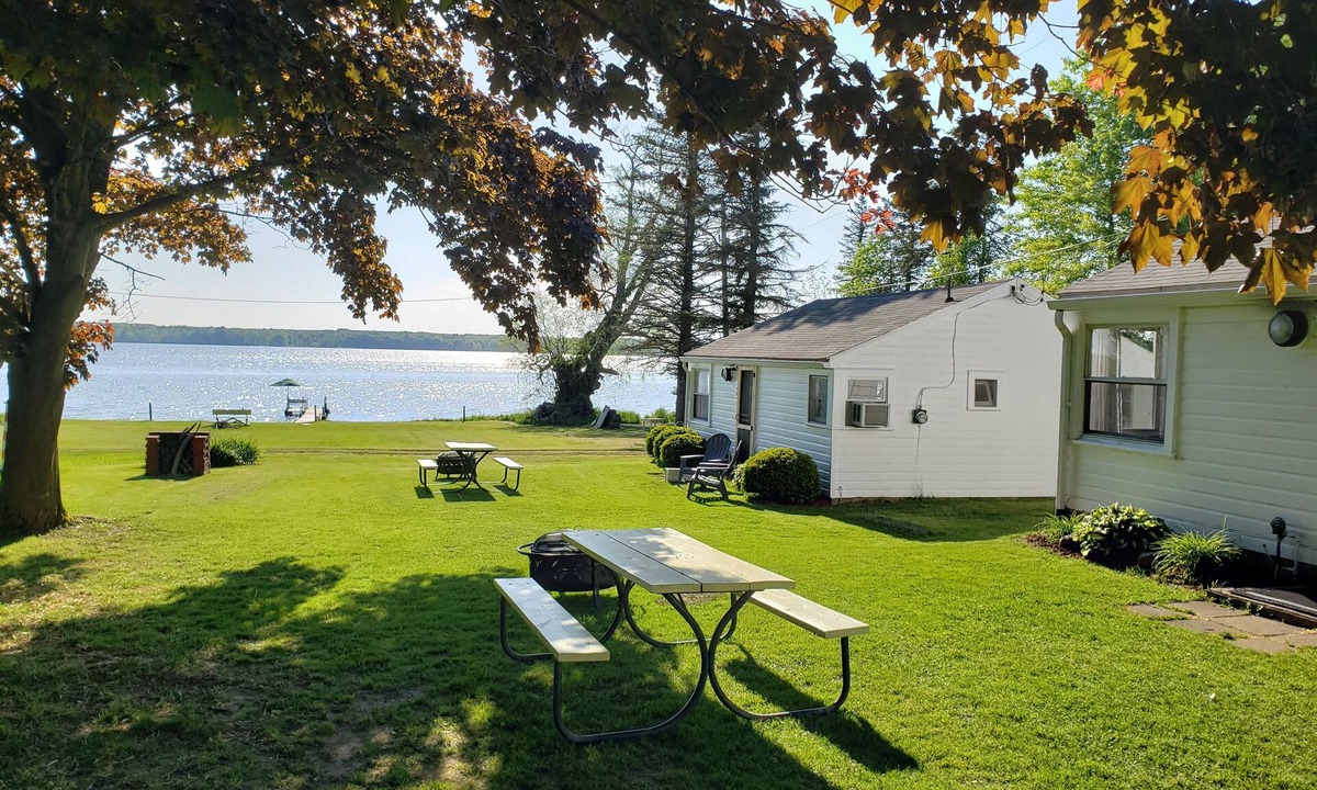 Pymatuning Central House | SHORE HAVEN COTTAGE #2