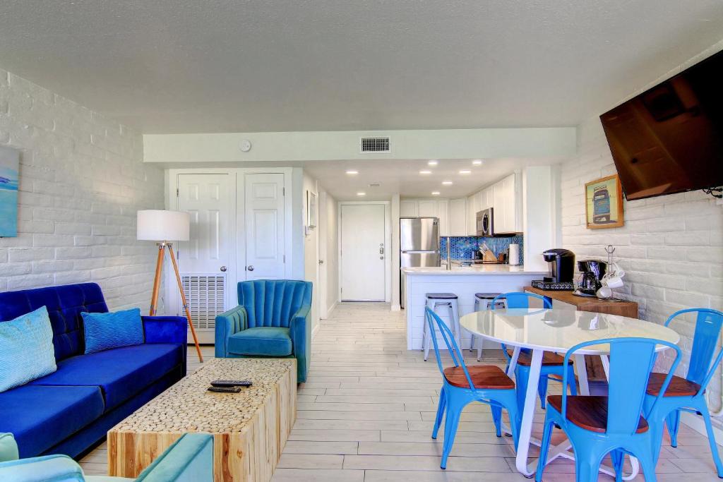 Port Aransas Apartment | Shore Thing
