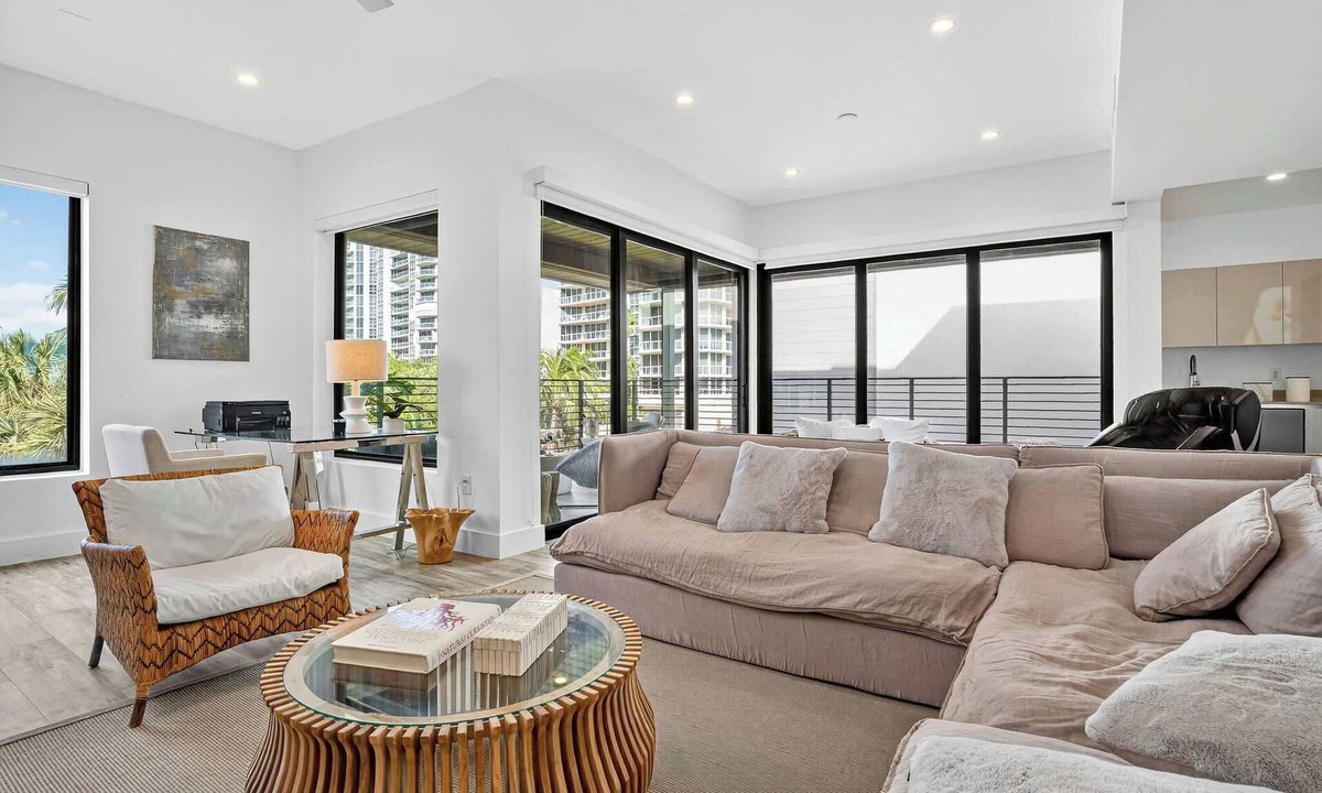 North Beach House | Shoreline Villa by Rove Rooftop & Beach Access