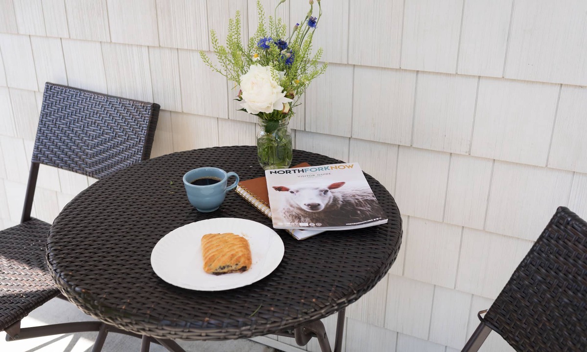 Jamesport Hotel | Shorewood Inn