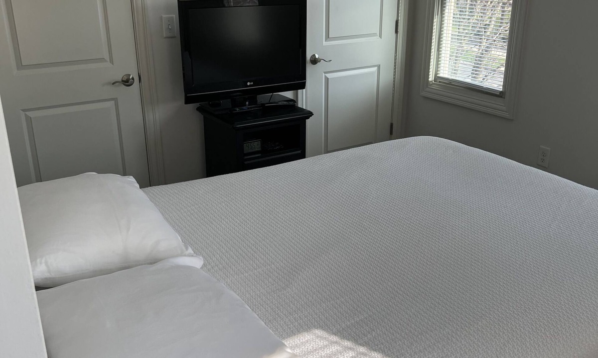 Italian Village House | Short North Custom Built Home! Steps from High Street