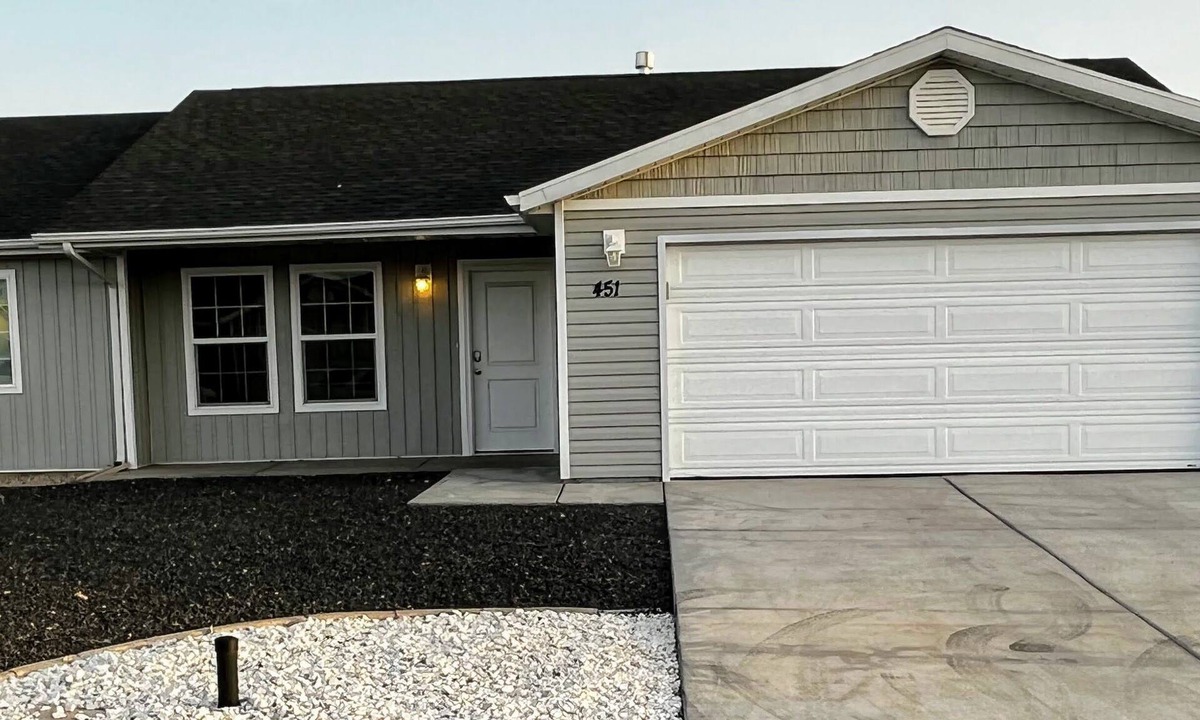 Cedar City House | Short or Long Term Rental, Great Reviews