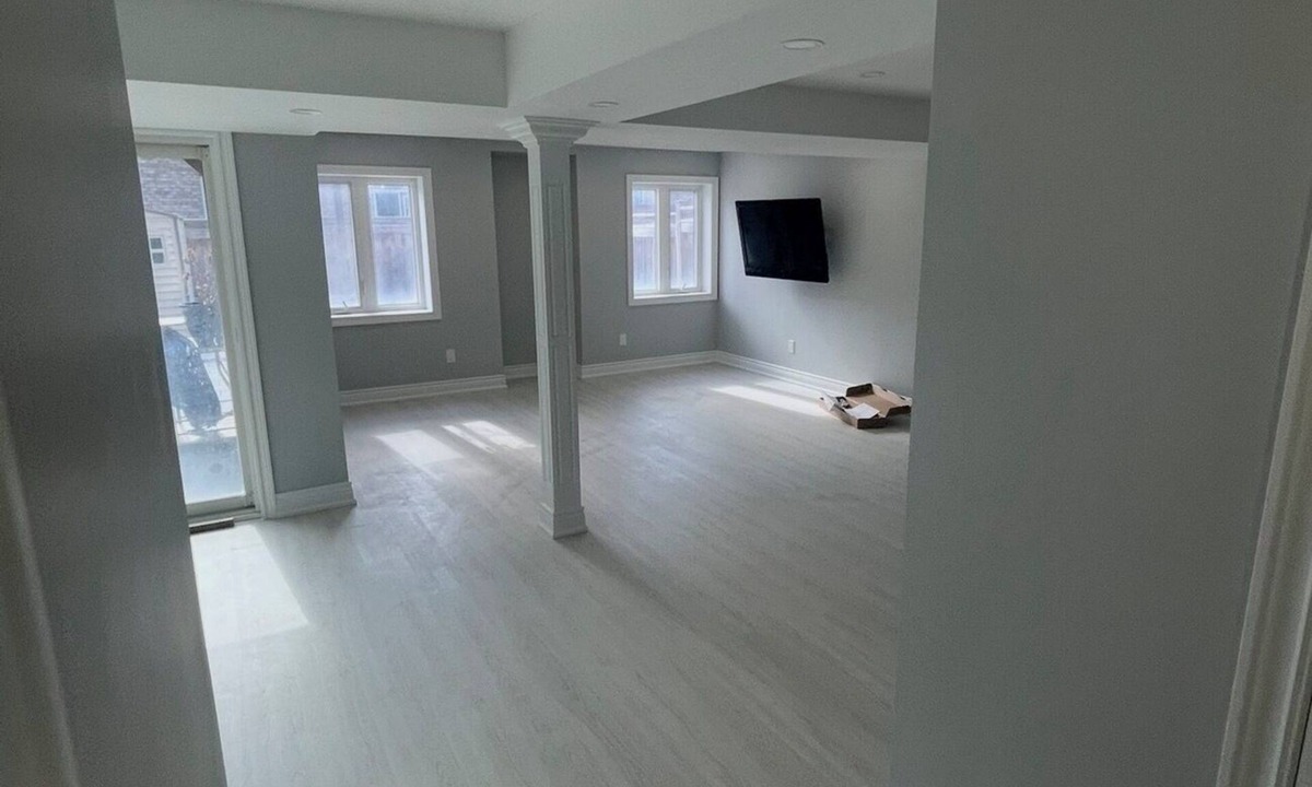 Vaughan House | Short stay, host your special parties, long term rental available as well.