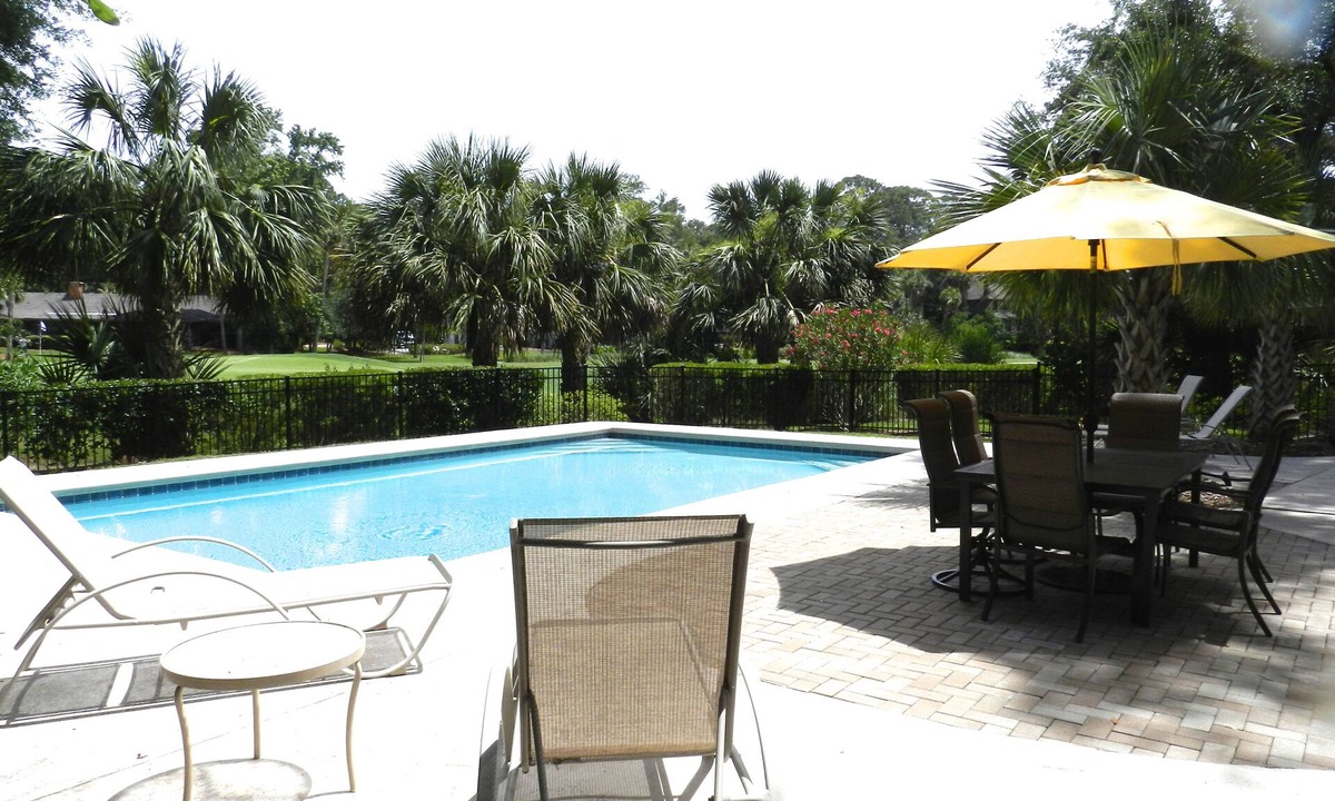 Oceanside House | Short walk to beach, pool in full sun, golf view, bright open home, Pet Friendly