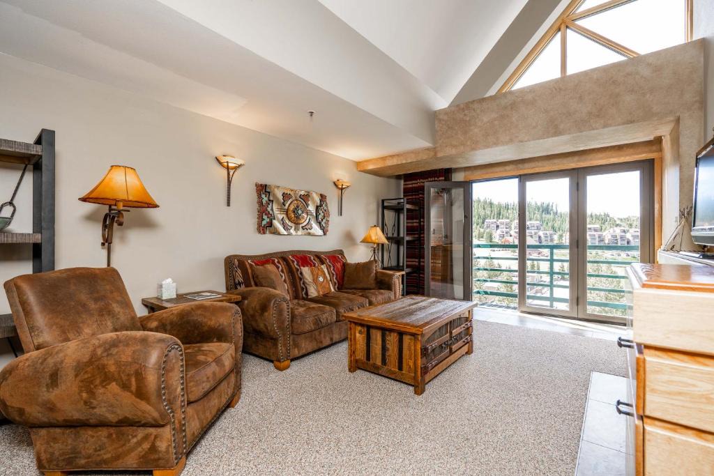 Big Sky Apartment | Shoshone 1986