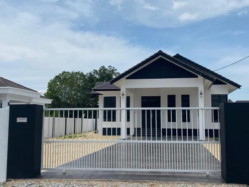 Kampung Badang House | Shurga villa