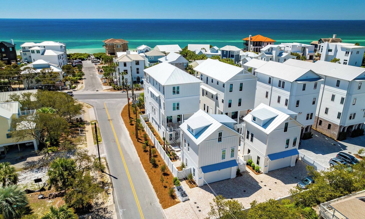San Juan House | Side-by-Side Luxury Homes, Private Pools, Gulf Views, Elevators, LSVs, Bikes