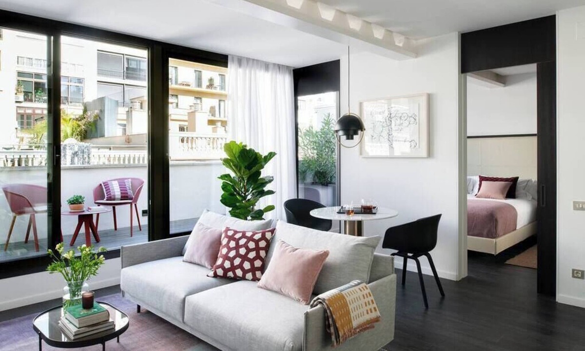 Eixample Apartment | SIENNA - Penthouse in Barcelona with Private Terrace