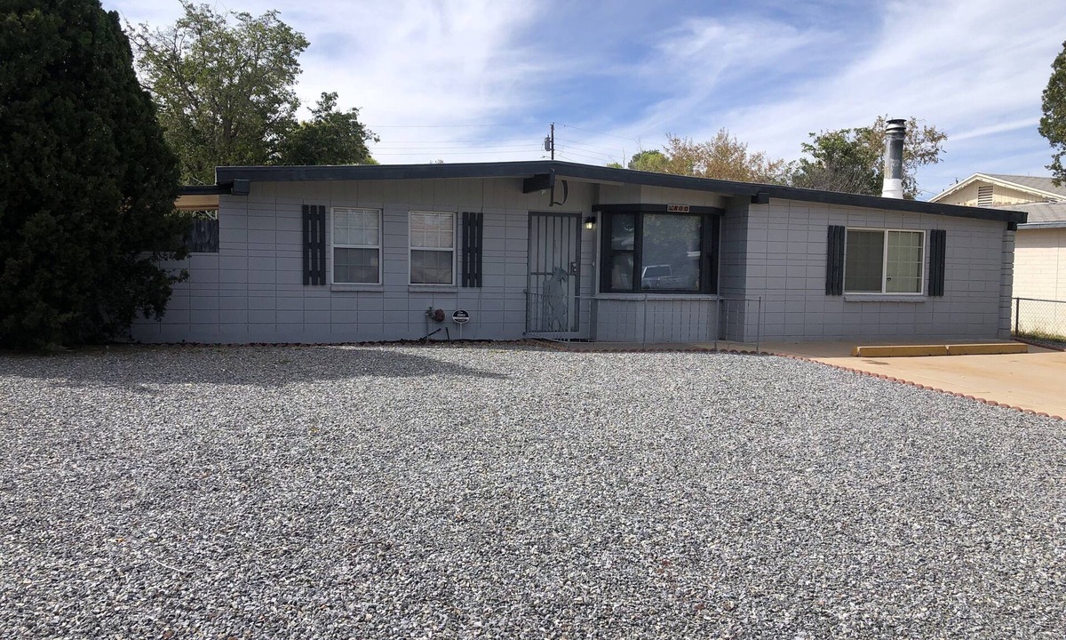 Sierra Vista House | Sierra Vista Western Hideaway