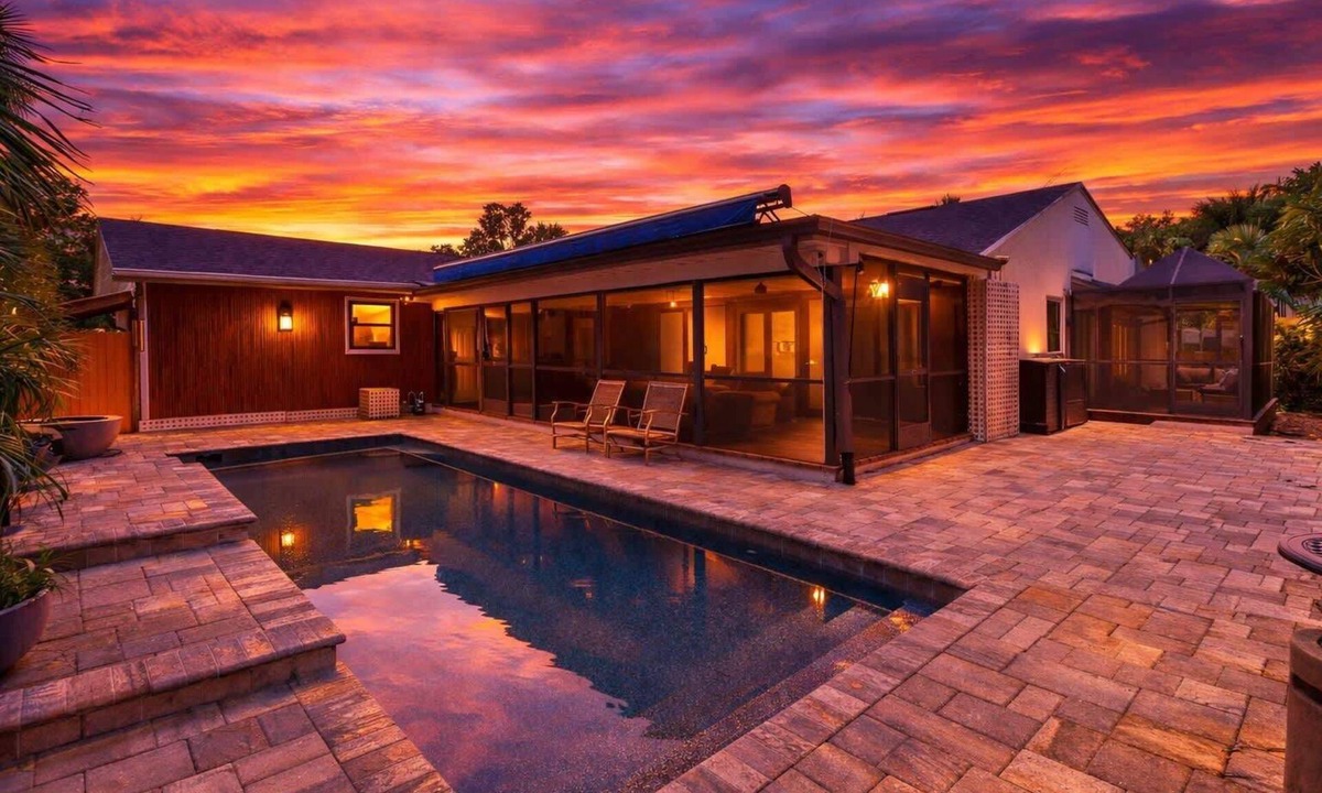 Bay Isle House | Siesta Key Paradise