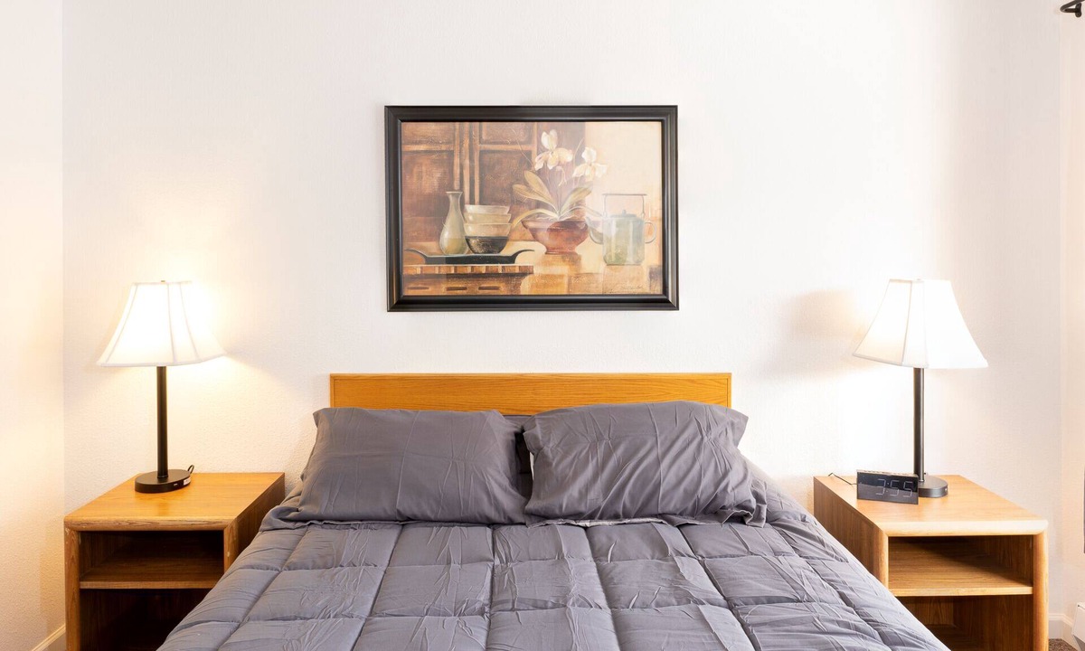 Colfax Hotel | Siesta Motel