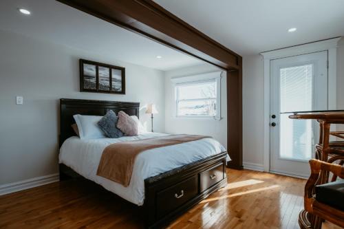 Downtown St. John's House | Signal Hill Lookout - 2 Bed 2 Bath - Harbour View