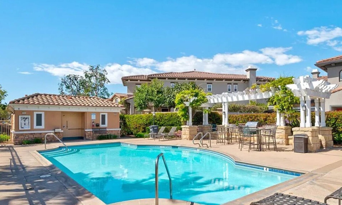 Harbor House | Signal Hill Luxury Home With Pool, Jacuzzi & Panoramic Views