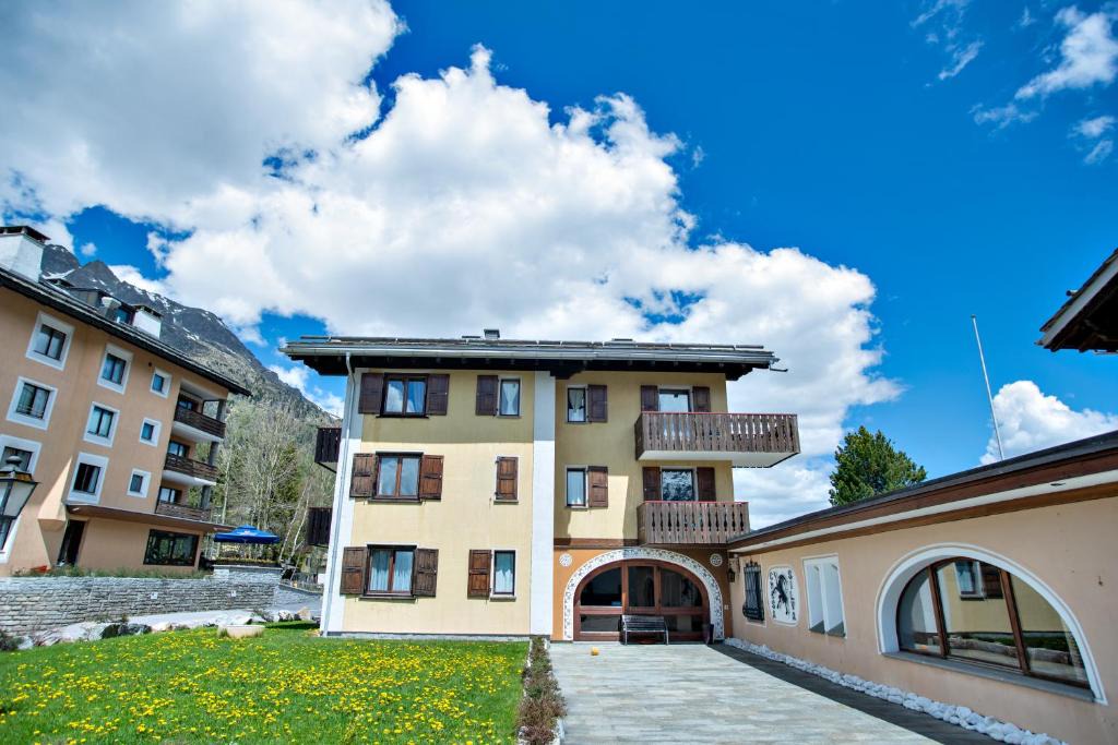 Silvaplana Apartment | Silva Appartments and Rooms