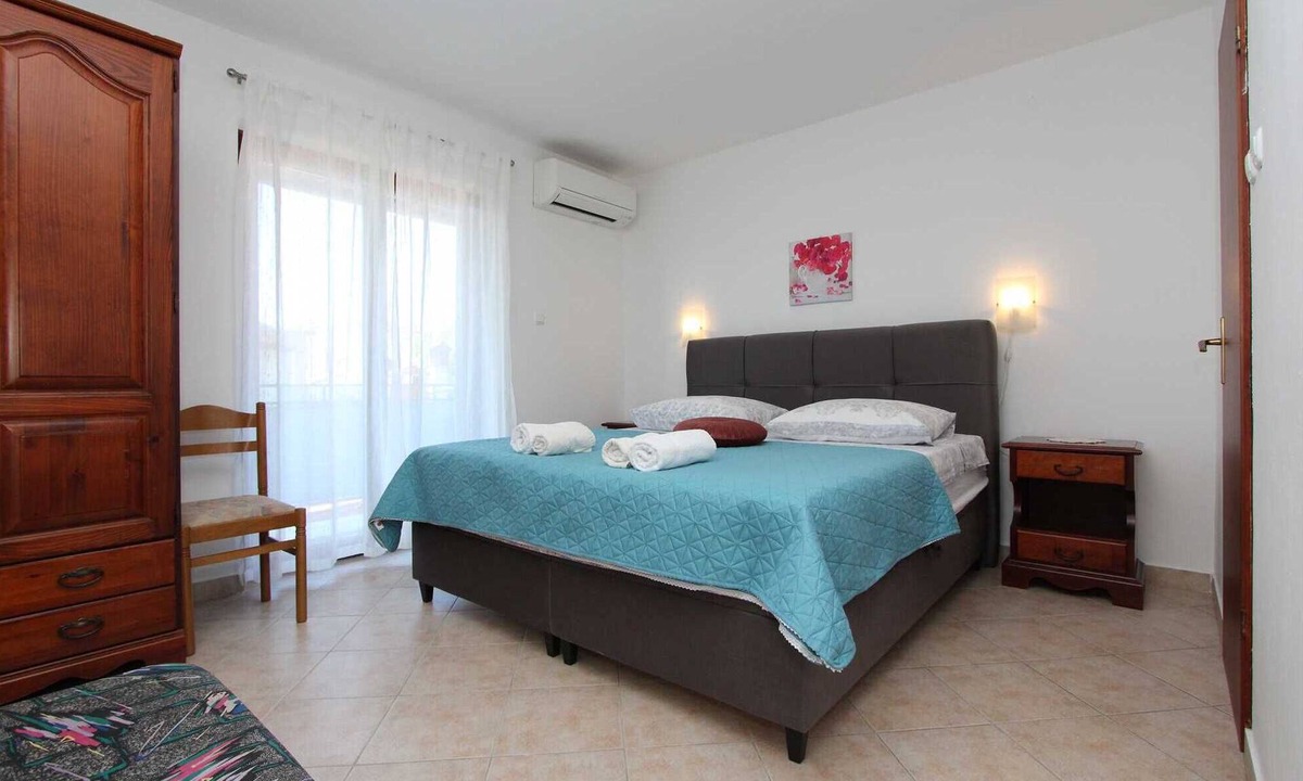 Rovinj Apartment | SILVANA One-Bedroom Apartment with Balcony 1 (gornji)