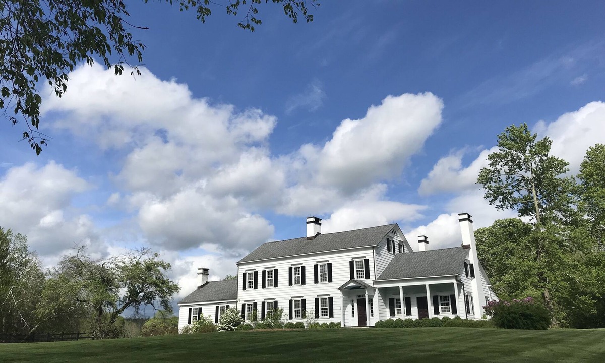 Dover Plains House | Silver 1780 Millbrook Classic