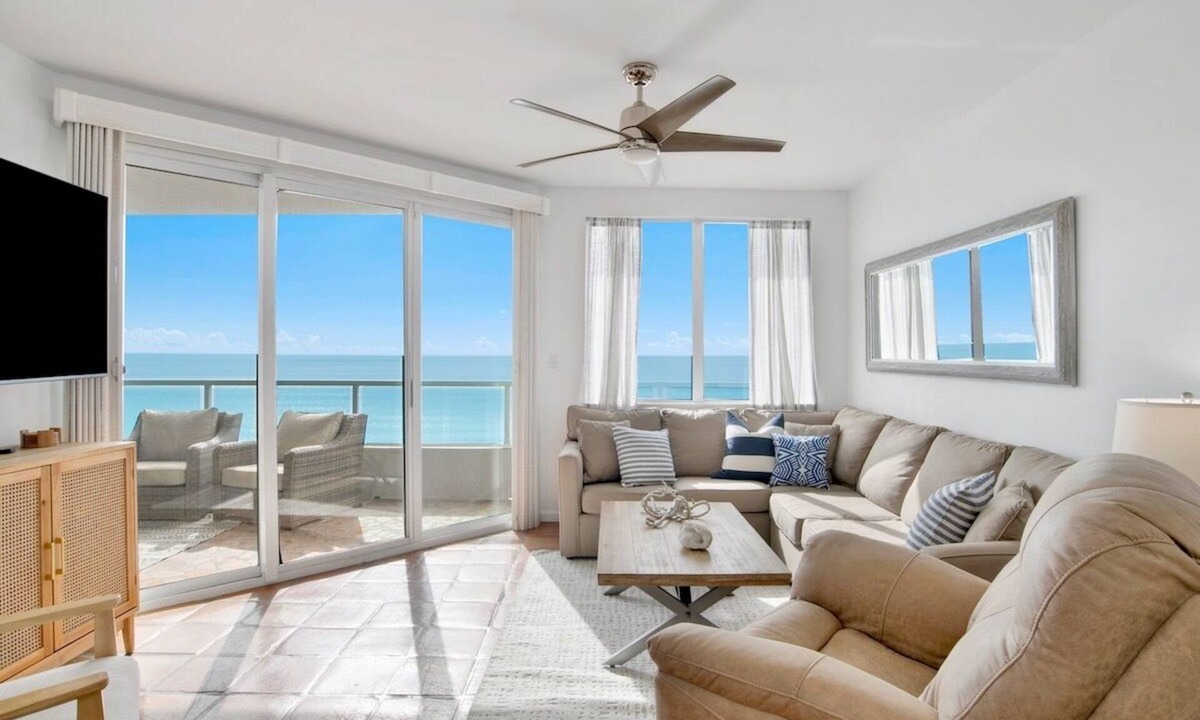 Orange Beach Condo | Silver Beach 803 | Updated, Direct Beach Front, Pet Friendly!
