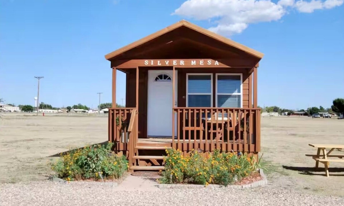 Silverton Cabin | Silver Mesa Cabin - Cozy Getaway in Silverton, TX
