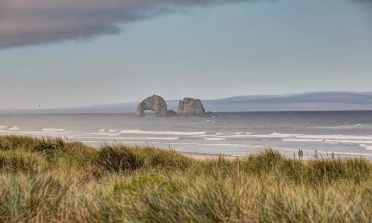 Rockaway Beach Hotel | Silver Sands Motel