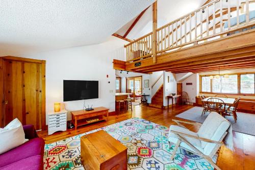 Wellfleet House | Silver Spring