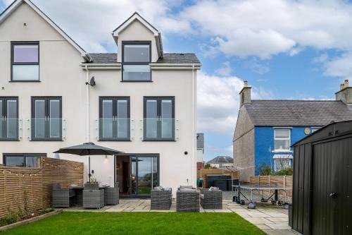 Benllech House | Silver Strand